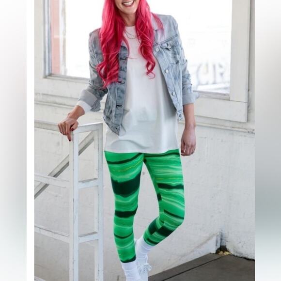 LuLaRoe Buttery Soft Comfort Leggings Size OS 2-10 Greens Rusts Reds Fall Colors - Picture 12 of 16